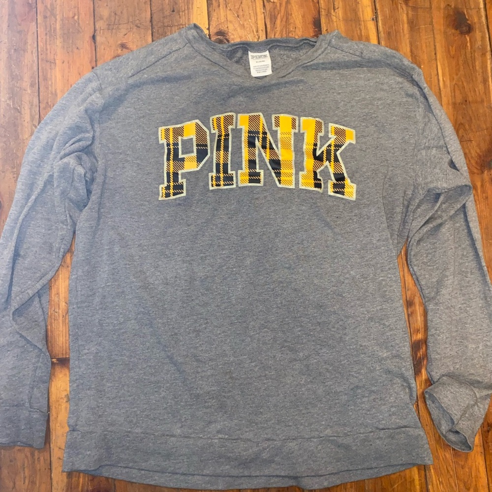 PINK Victoria's Secret Gray Tee with Yellow Plaid Logo